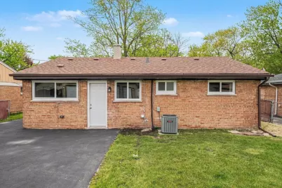 17332 Lorenz Avenue, Lansing, IL 60438 - Photo 14