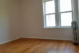 2220 N St Louis Ave, Chicago, IL 60647 - Photo 10