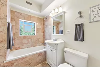 1301 E 71st Place #2S, Chicago, IL 60619 - Photo 6