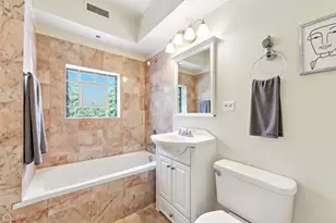 1301 E 71st Pl, Chicago, IL 60619 - Photo 6