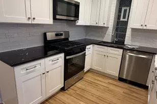 5751 W Higgins Ave, Chicago, IL 60630 - Photo 8