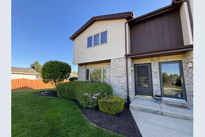 819 Sojourn Road, New Lenox, IL 60451 - Photo 1