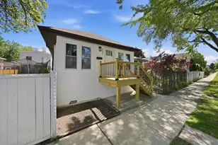 5231 S Homan Ave, Chicago, IL 60632 - Photo 2