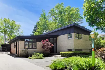 2717 Lincoln Lane, Wilmette, IL 60091 - Photo 2