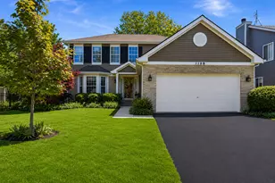 1108 Willard Ct, Naperville, IL 60540 - Photo 2