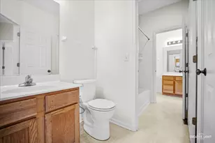 2275 Rebecca Cir, Montgomery, IL 60538 - Photo 10