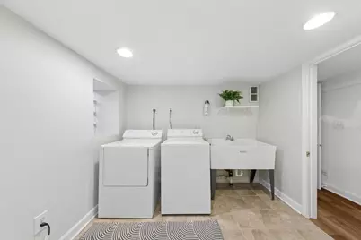 1808 W School Street, Chicago, IL 60657 - Photo 20