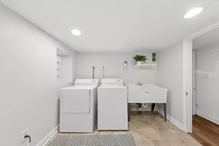 1808 W School St, Chicago, IL 60657 - Photo 20