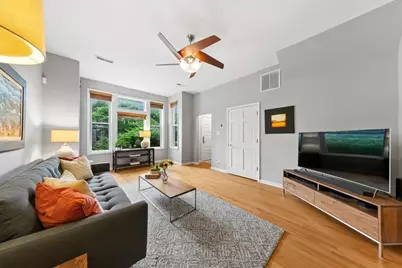 1808 W School Street, Chicago, IL 60657 - Photo 4