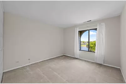 2100 Valencia Drive #308B, Northbrook, IL 60062 - Photo 10