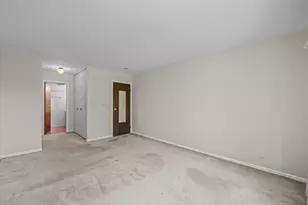 2100 Valencia Dr, Northbrook, IL 60062 - Photo 12