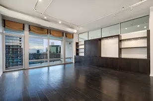 333 N Canal St, Chicago, IL 60606 - Photo 4