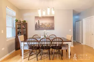 757 W 14th St, Chicago, IL 60607 - Photo 6