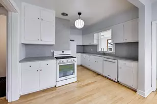 4219 N Albany Ave, Chicago, IL 60618 - Photo 8