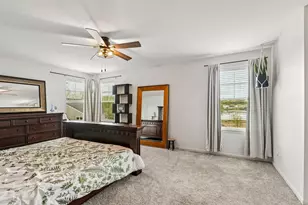 926 Catamaran Cir, Pingree Grove, IL 60140 - Photo 20