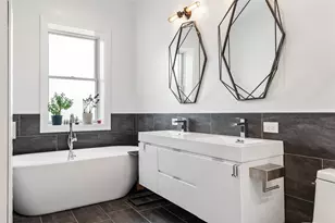 2312 W Charleston St, Chicago, IL 60647 - Photo 16