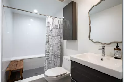 2312 W Charleston Street, Chicago, IL 60647 - Photo 32