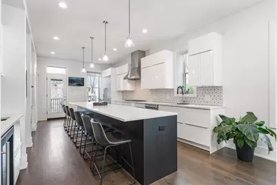2312 W Charleston Street, Chicago, IL 60647 - Photo 8