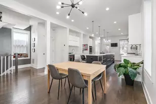 2312 W Charleston St, Chicago, IL 60647 - Photo 6