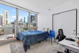 200 W Grand Ave, Chicago, IL 60654 - Photo 12