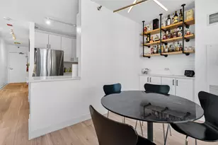 200 W Grand Ave, Chicago, IL 60654 - Photo 6