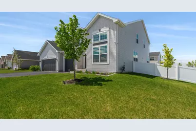 1388 Madsen Street, Elburn, IL 60119 - Photo 2