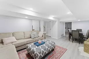 9035 Austin Ave, Morton Grove, IL 60053 - Photo 16
