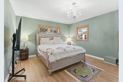 9035 Austin Avenue, Morton Grove, IL 60053 - Photo 12