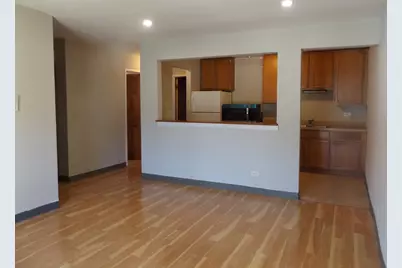710 W Huntington Commons Road #1A, Mount Prospect, IL 60056 - Photo 8