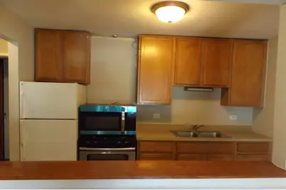 710 W Huntington Commons Road #1A, Mount Prospect, IL 60056 - Photo 6