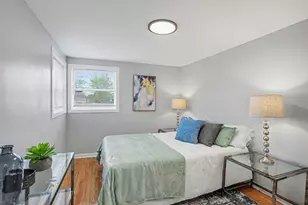1041 E 90th St, Chicago, IL 60619 - Photo 10