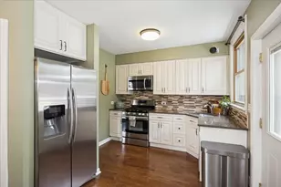 3534 Morton Ave, Brookfield, IL 60513 - Photo 8