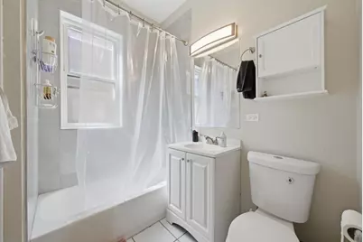 4916 W Hutchinson Street, Chicago, IL 60641 - Photo 8
