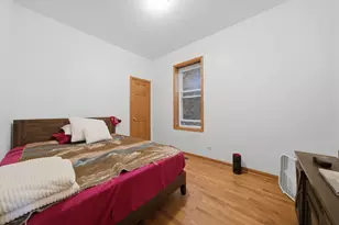 4916 W Hutchinson St, Chicago, IL 60641 - Photo 16
