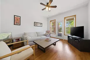 4916 W Hutchinson St, Chicago, IL 60641 - Photo 12
