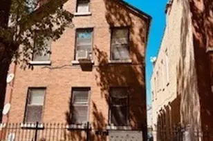 1542 W Thomas St, Chicago, IL 60642 - Photo 2