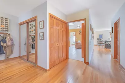2033 Sherman Avenue #507, Evanston, IL 60201 - Photo 2