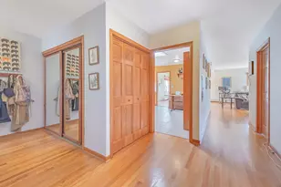 2033 Sherman Ave, Evanston, IL 60201 - Photo 2