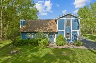 26830 N Huston Ave, Wauconda, IL 60084 - Photo 1