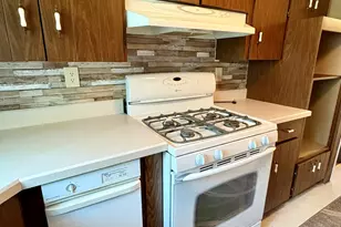 101 S Sheridan St, Lostant, IL 61334 - Photo 6