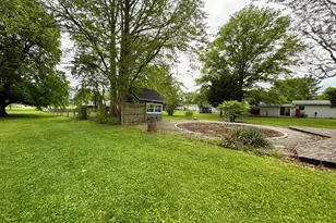 101 S Sheridan St, Lostant, IL 61334 - Photo 24