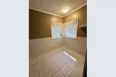 101 S Sheridan Street, Lostant, IL 61334 - Photo 8