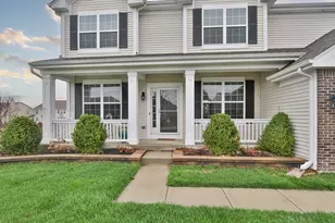 1110 Waterfront Ln, Pingree Grove, IL 60140 - Photo 2