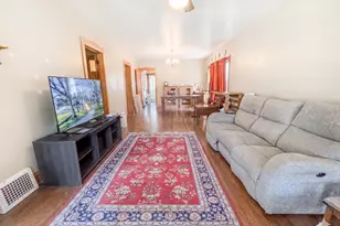 2719 Euclid Ave, Berwyn, IL 60402 - Photo 6