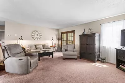 1106 Holiday Drive, Champaign, IL 61821 - Photo 12