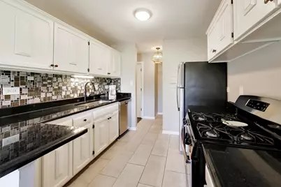 2640 N Windsor Drive #103, Arlington Heights, IL 60004 - Photo 12
