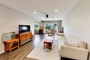 2640 N Windsor Dr, Arlington Heights, IL 60004 - Photo 6
