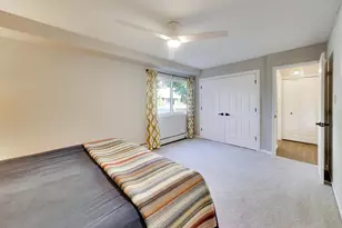 2640 N Windsor Dr, Arlington Heights, IL 60004 - Photo 16