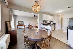 2640 N Windsor Dr, Arlington Heights, IL 60004 - Photo 10