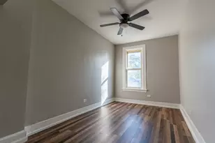 7724 S Avalon Ave, Chicago, IL 60619 - Photo 2